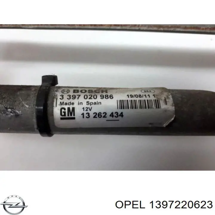 Opel Astra  (2010 - 2015) Ön cam silecek motoru 
