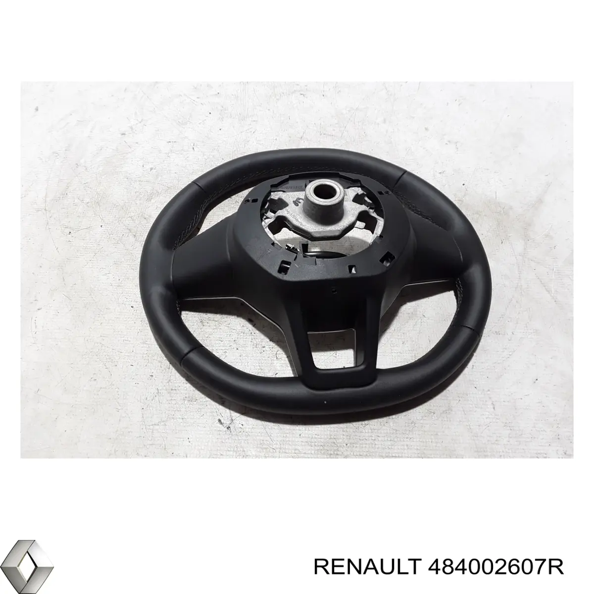 Renault Clio V (2019 - 2026) Direksiyon simidi fiyatı