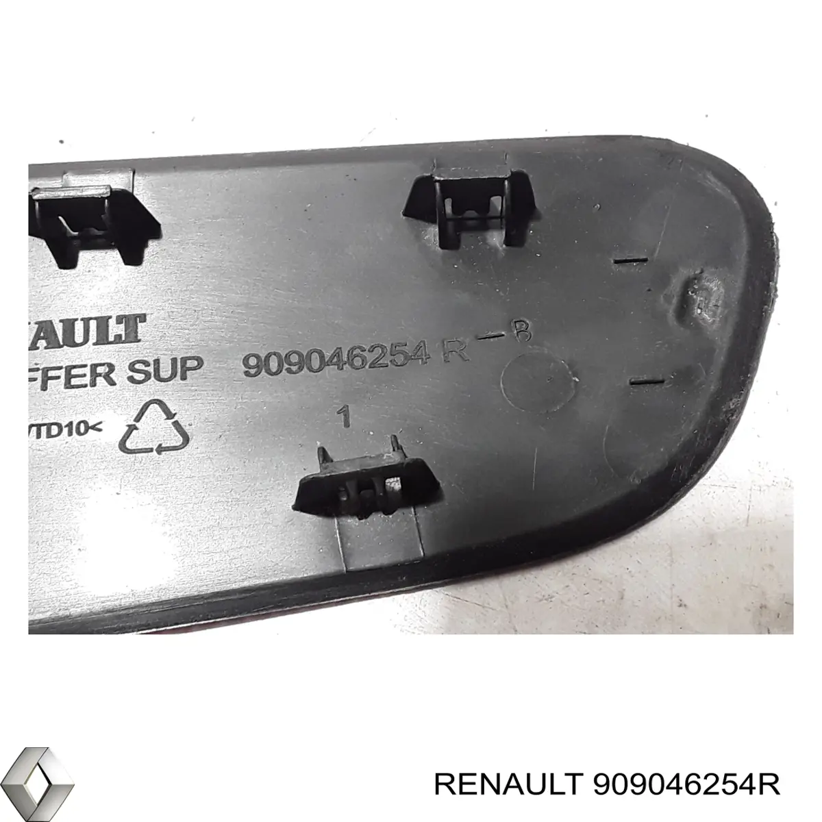 Renault Clio V (2019 - 2026) Gösterge paneli fiyatı