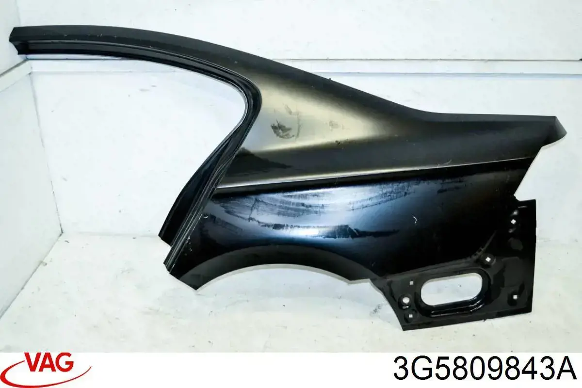 Volkswagen Passat  (2014 - 2026) Arka sol çamurluk fiyatı