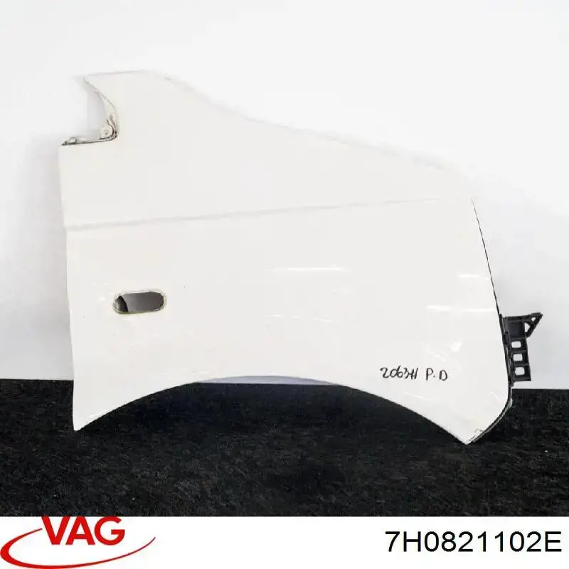 7H0821102E VAG